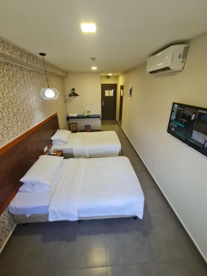 Hotel Bestari Kuala Lipis Exterior photo