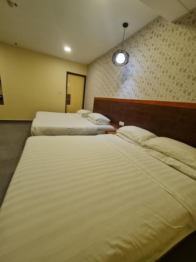 Hotel Bestari Kuala Lipis Exterior photo