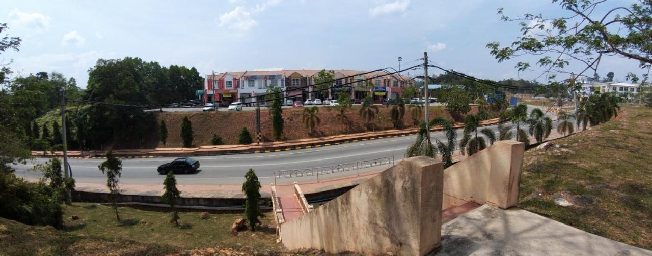 Hotel Bestari Kuala Lipis Exterior photo